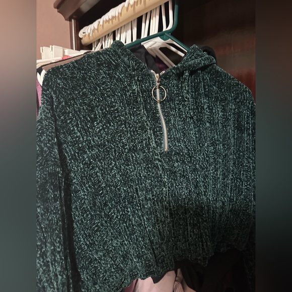 pacsun fuzzy zip-up - Picture 3 of 4